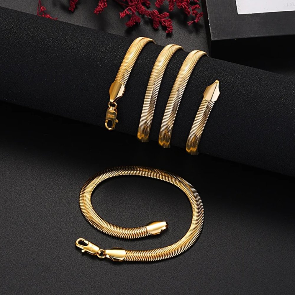 20 Inch Herringbone Necklace and 8 inch Bracelet Set 6mm Wide 18K Yellow Gold